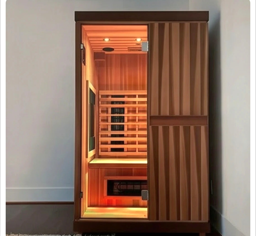 Finnmark FD‑4 Trinity 2‑Person Hybrid Sauna
1